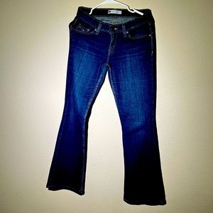 Jeans Levis 524 Too Superlow. Color Blue. Size